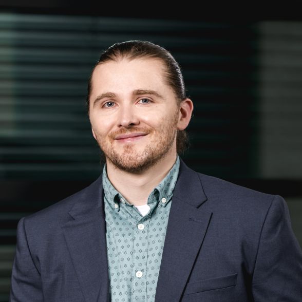 Frózsi-Nánássy Áron Bendegúz 